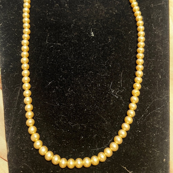 Vintage Marvella Faux Pearl Necklace with Ornate Decorative Clasp - Picture 1 of 6